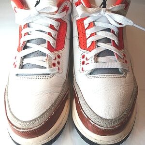 AIR Jordan Retro 3 SE Leather Lace-Up Multi-Colored Sneakers Size 4 Youth